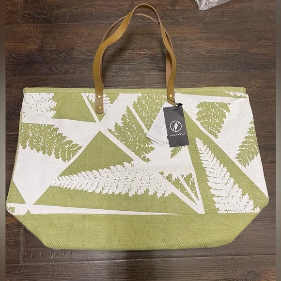 MANAOLA Kahone Set Palapalai Celadon Green Tote Bag & Pouch - Picture 2 of 7